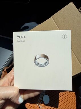 Brand New in Box - Oura Ring 4 Rose Gold - size 9